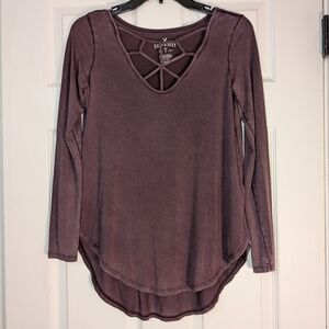 American Eagle Outfitters Plum Soft & Sexy Long Sleeve Tee Size S
